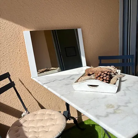 Sejour Au Port Apartmán Hyères